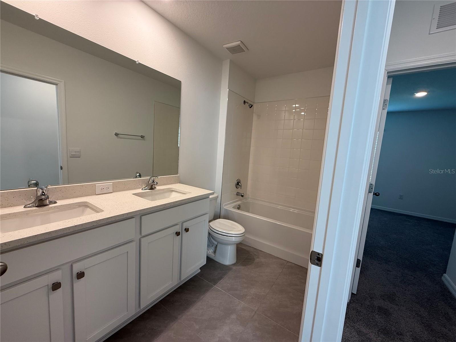 Image 17 of 28 For 33142 Osprey Peak Way