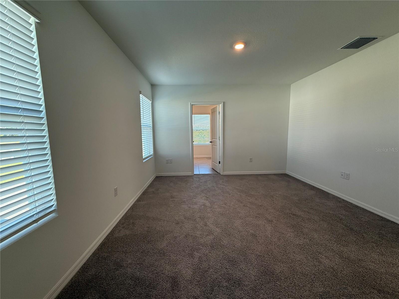 Image 19 of 28 For 33142 Osprey Peak Way