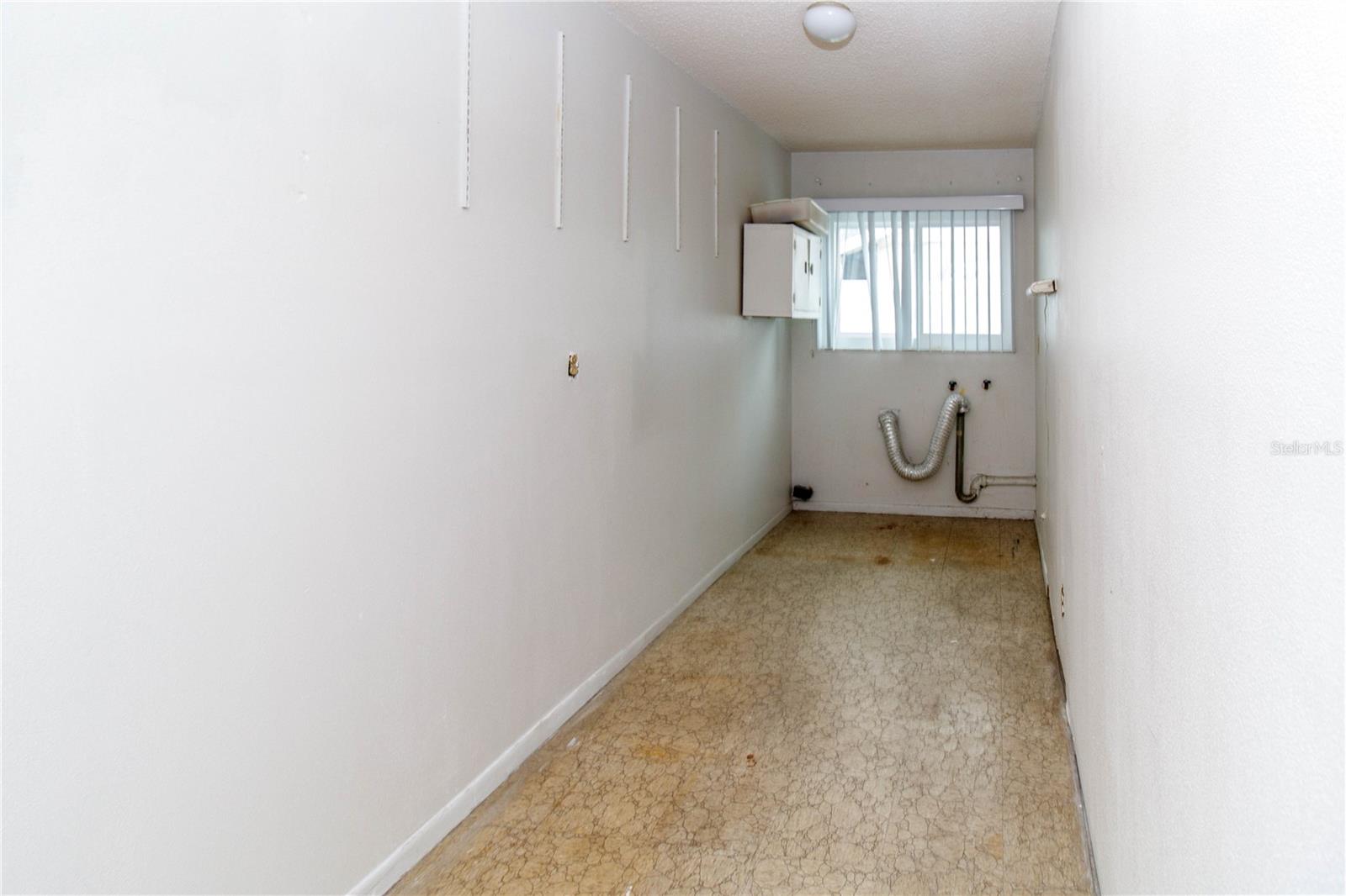 Image 48 of 49 For 2859 Sarah Drive