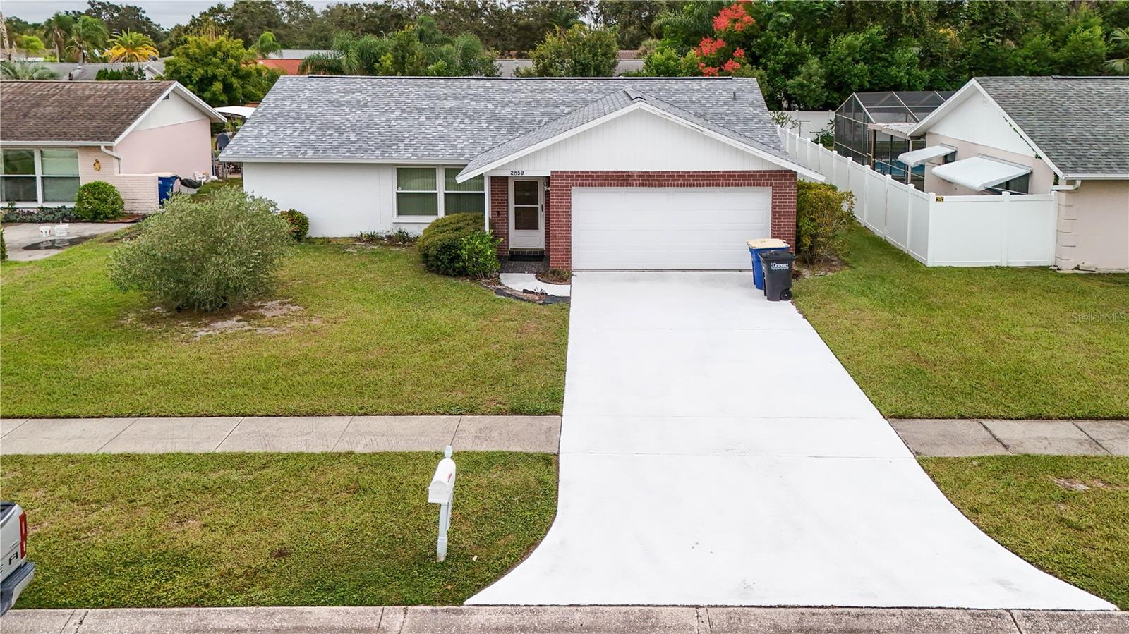 Image 9 of 49 For 2859 Sarah Drive