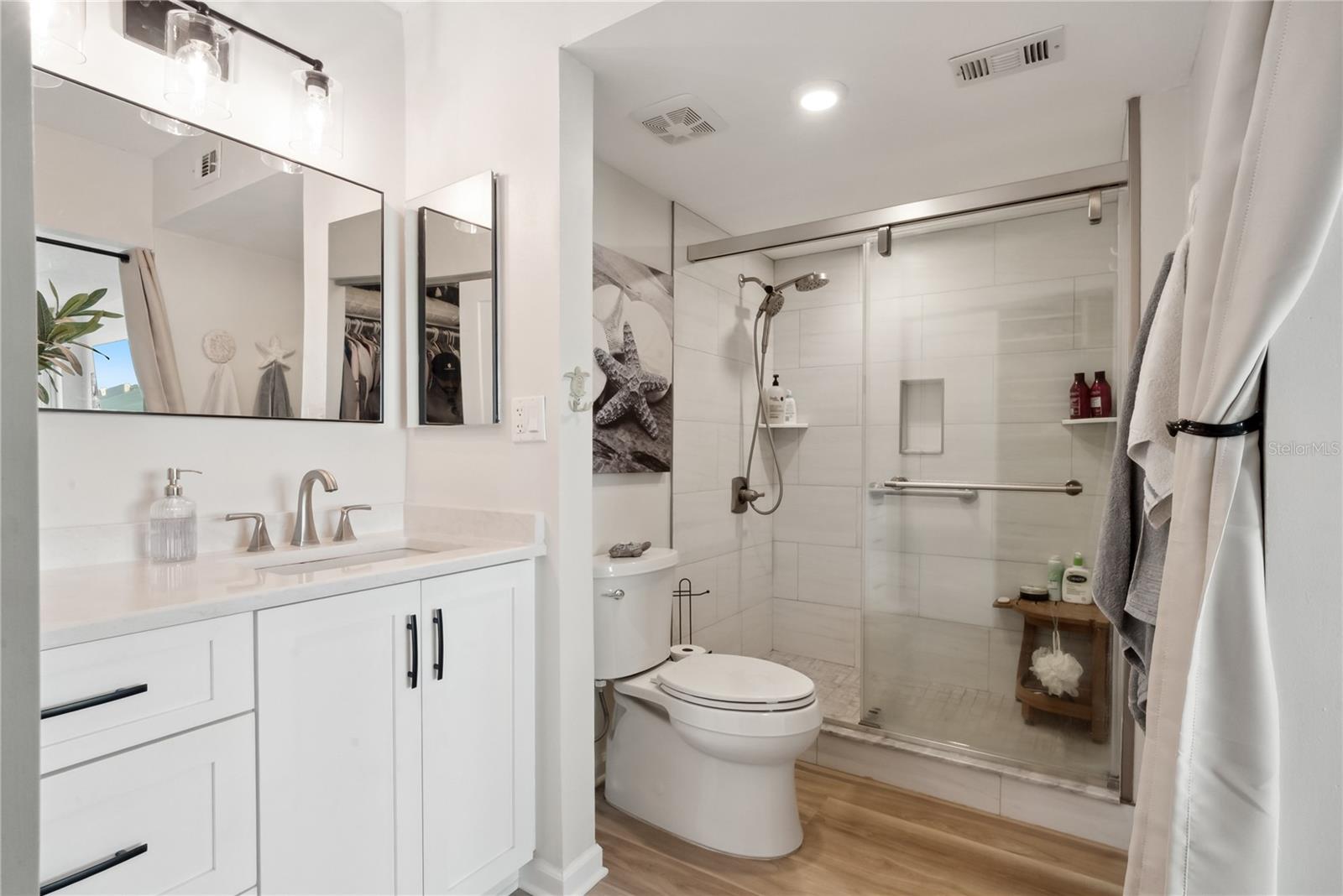 Image 36 of 39 For 5279 Isla Key Boulevard S 212