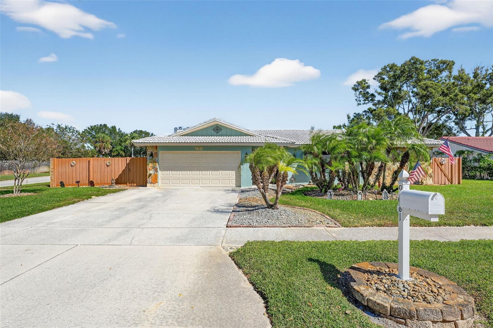 Details for 9681 119th Way, SEMINOLE, FL 33772