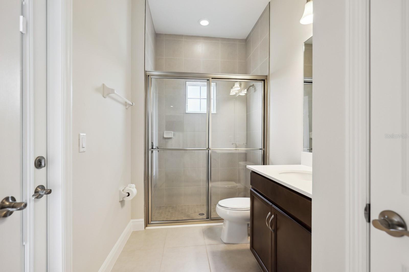 Image 33 of 49 For 10017 Meadowrun Drive