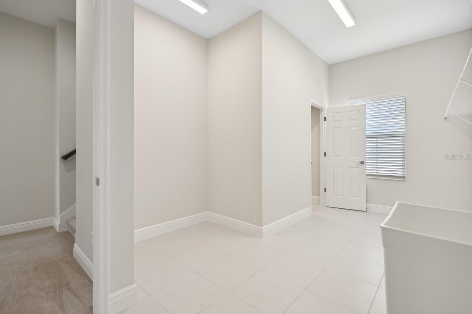 Image 42 of 49 For 10017 Meadowrun Drive