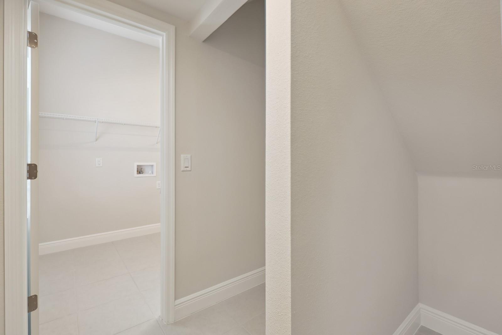 Image 44 of 49 For 10017 Meadowrun Drive