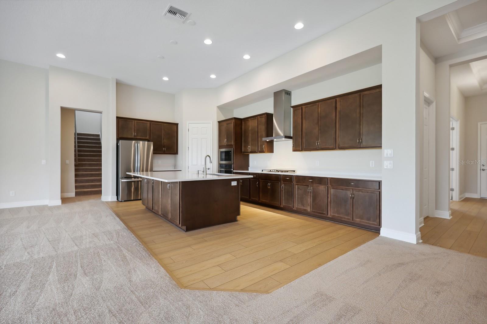 Image 7 of 49 For 10017 Meadowrun Drive