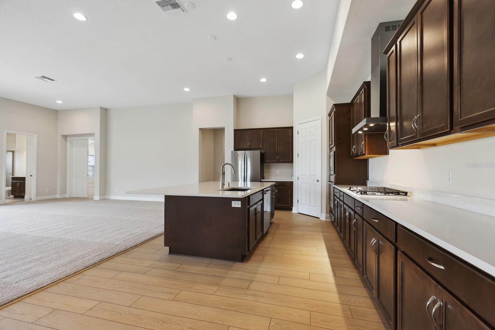 Image 9 of 49 For 10017 Meadowrun Drive