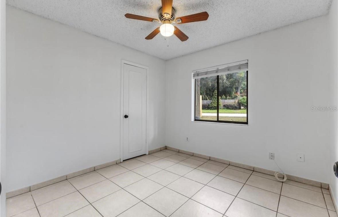 Image 11 of 25 For 744 Gretna Court