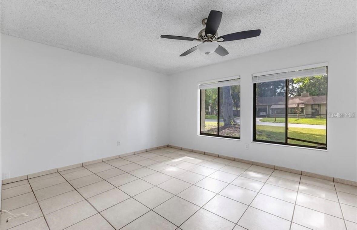 Image 8 of 25 For 744 Gretna Court
