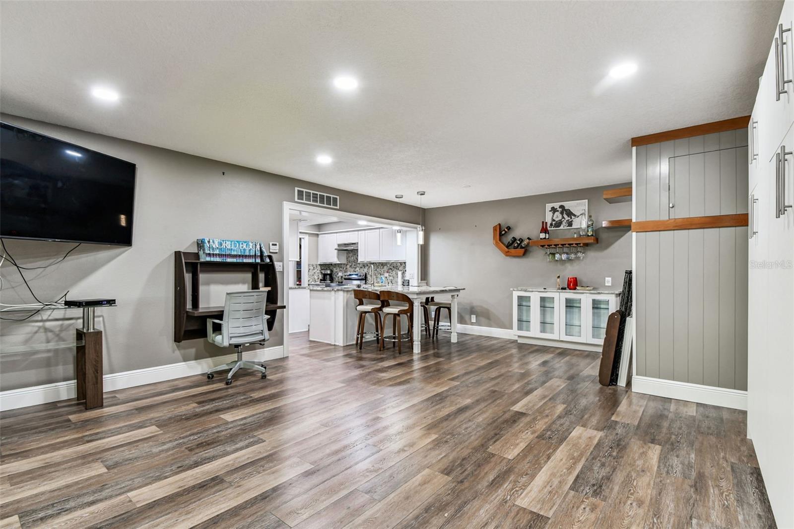 Image 9 of 65 For 36750 Us Highway 19 N 17210