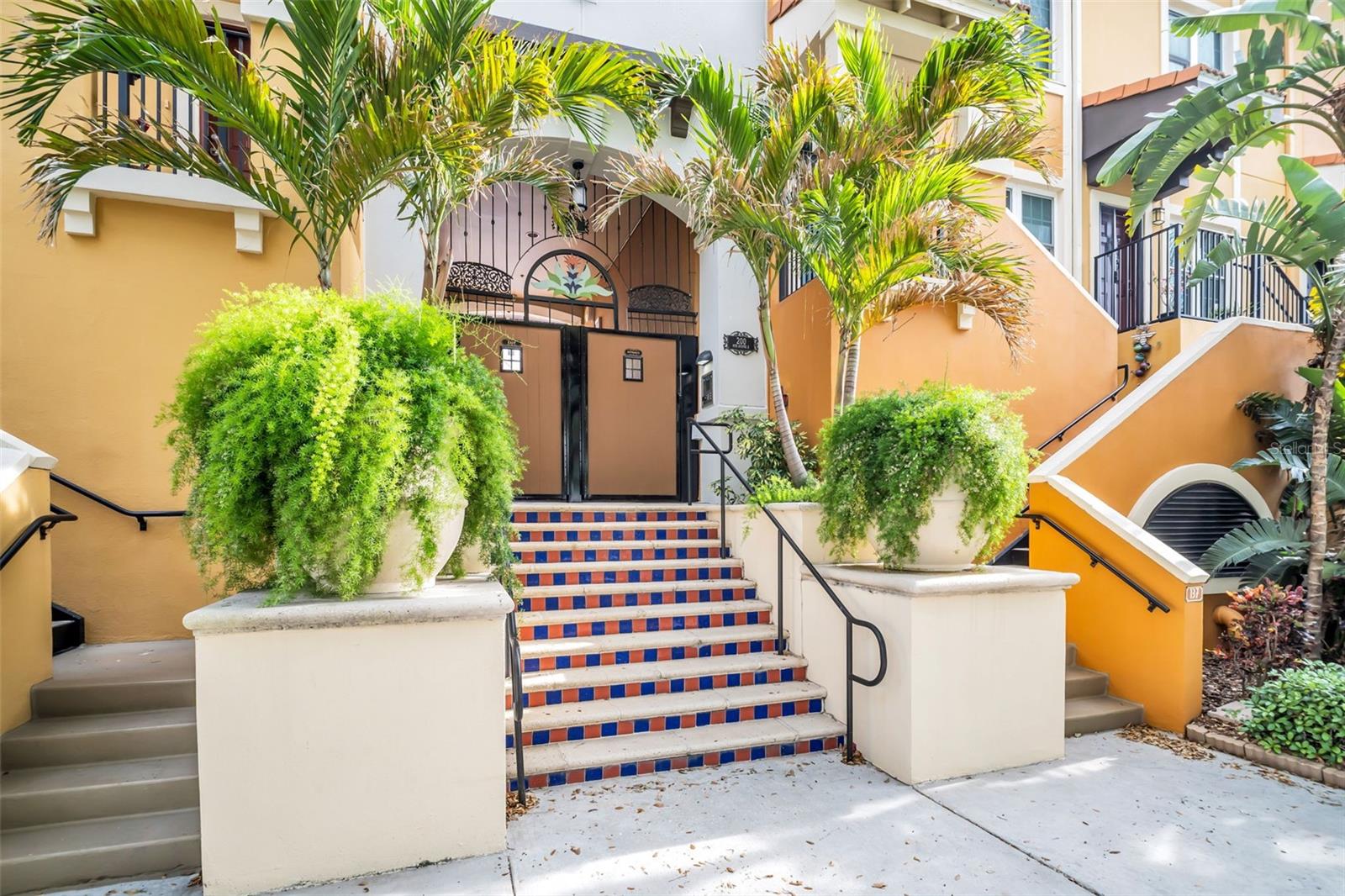 Details for 200 4th Avenue S 324, ST PETERSBURG, FL 33701