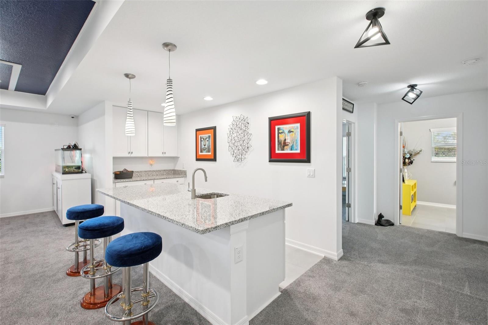 Listing photo id 29 for 7135 Graybrook Drive