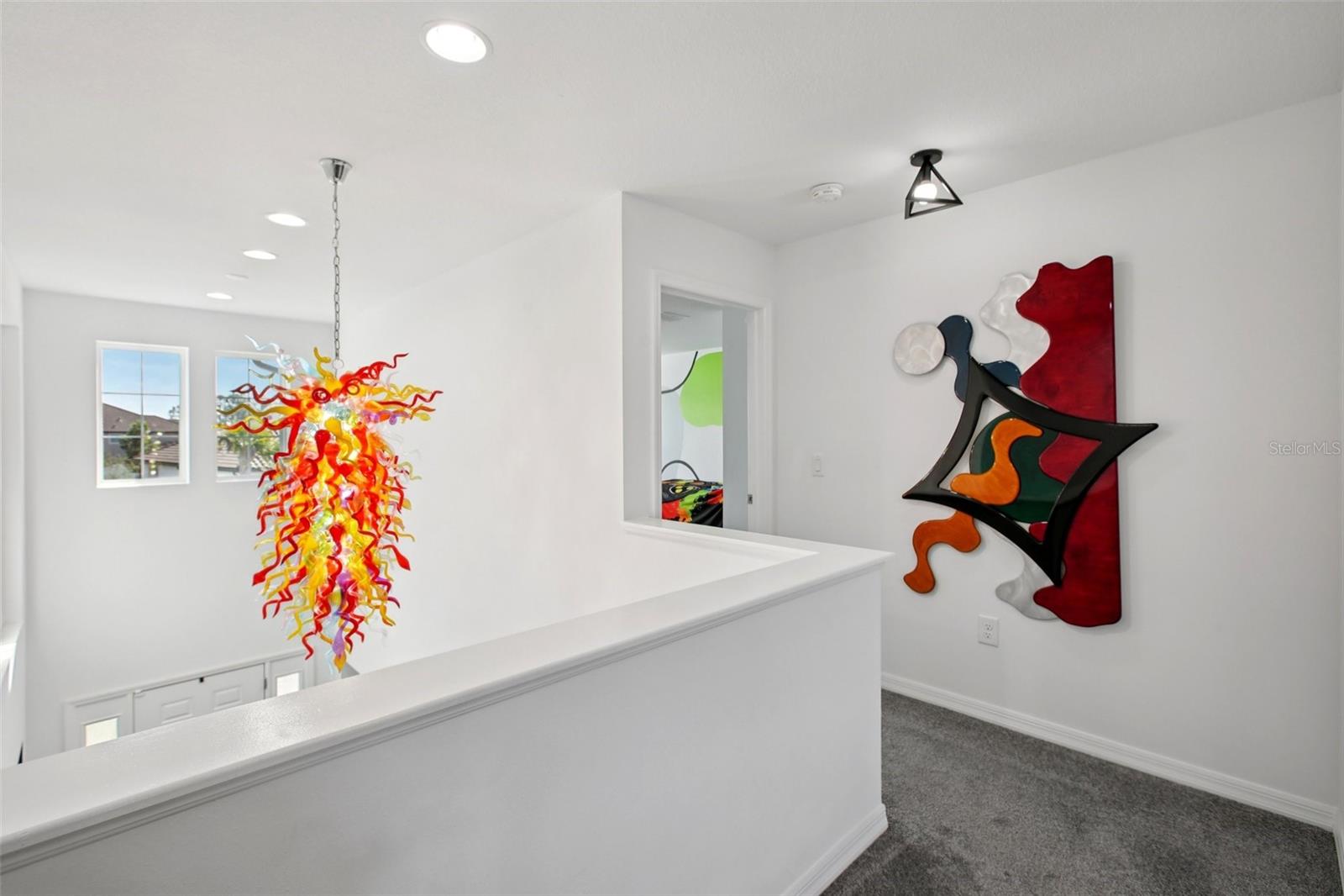 Listing photo id 31 for 7135 Graybrook Drive
