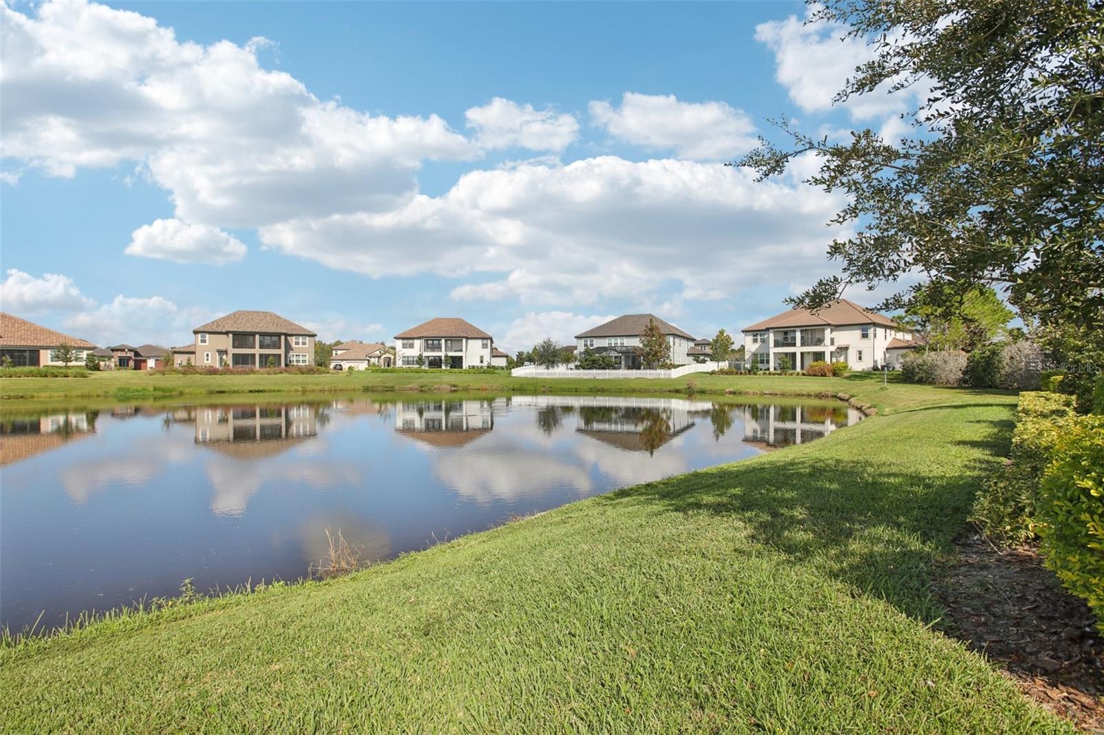 Listing photo id 56 for 7135 Graybrook Drive