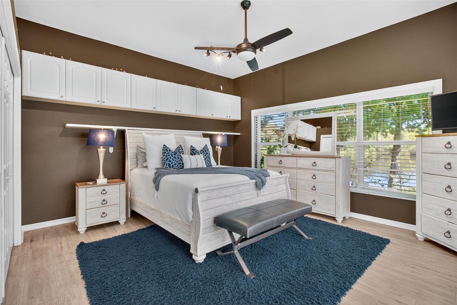 Image 34 of 59 For 207 Hancock Court