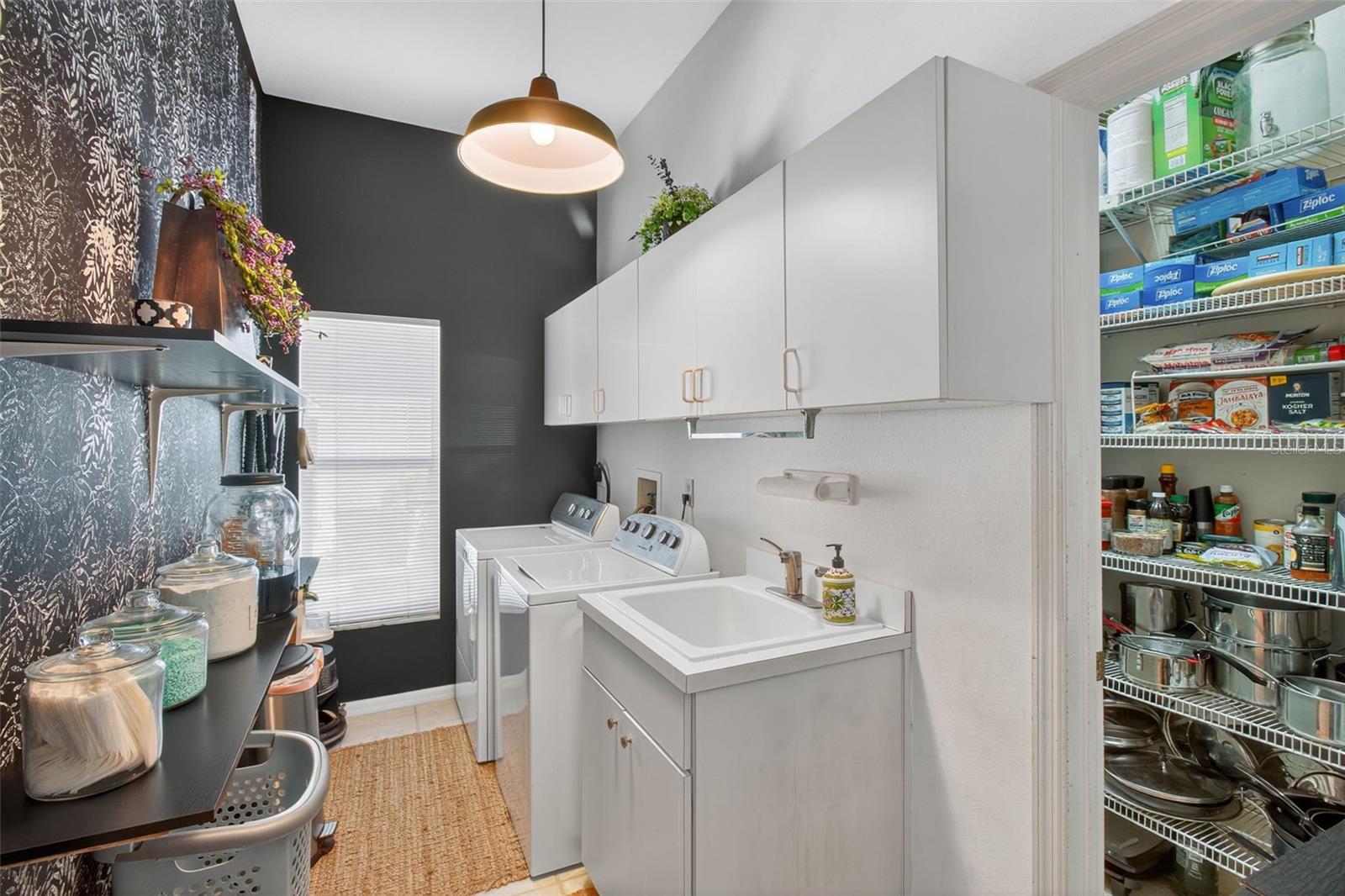 Image 44 of 59 For 207 Hancock Court