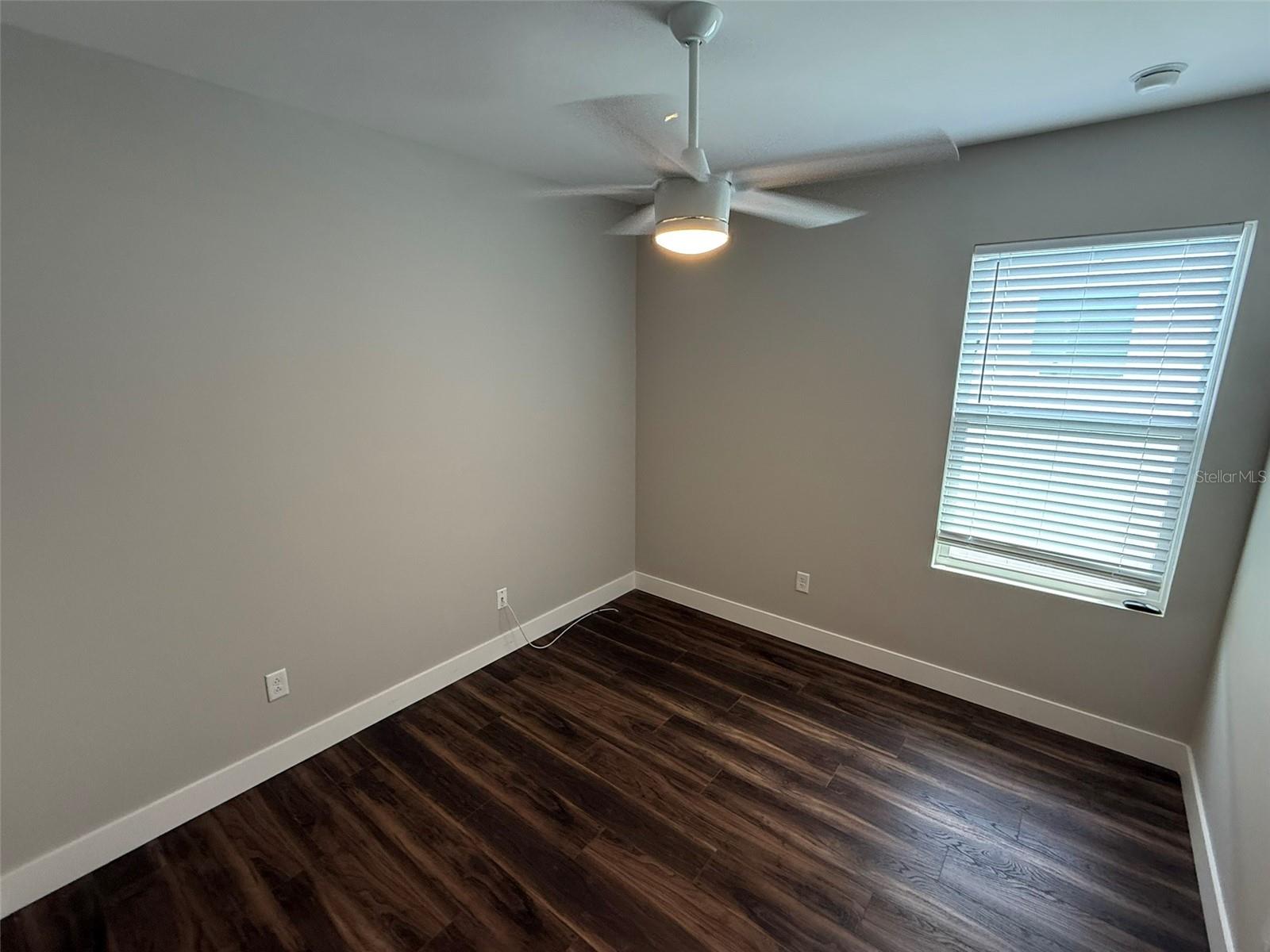 Image 13 of 17 For 5326 Newton Avenue S
