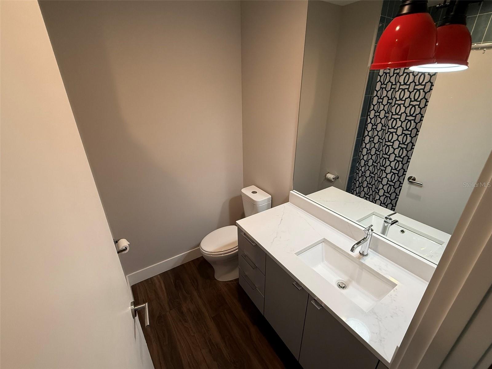 Image 6 of 17 For 5326 Newton Avenue S