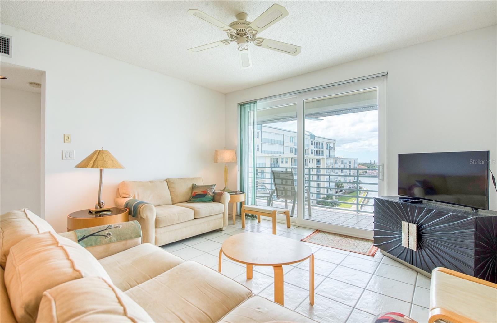 Image 22 of 54 For 7974 Sailboat Key Boulevard S 603