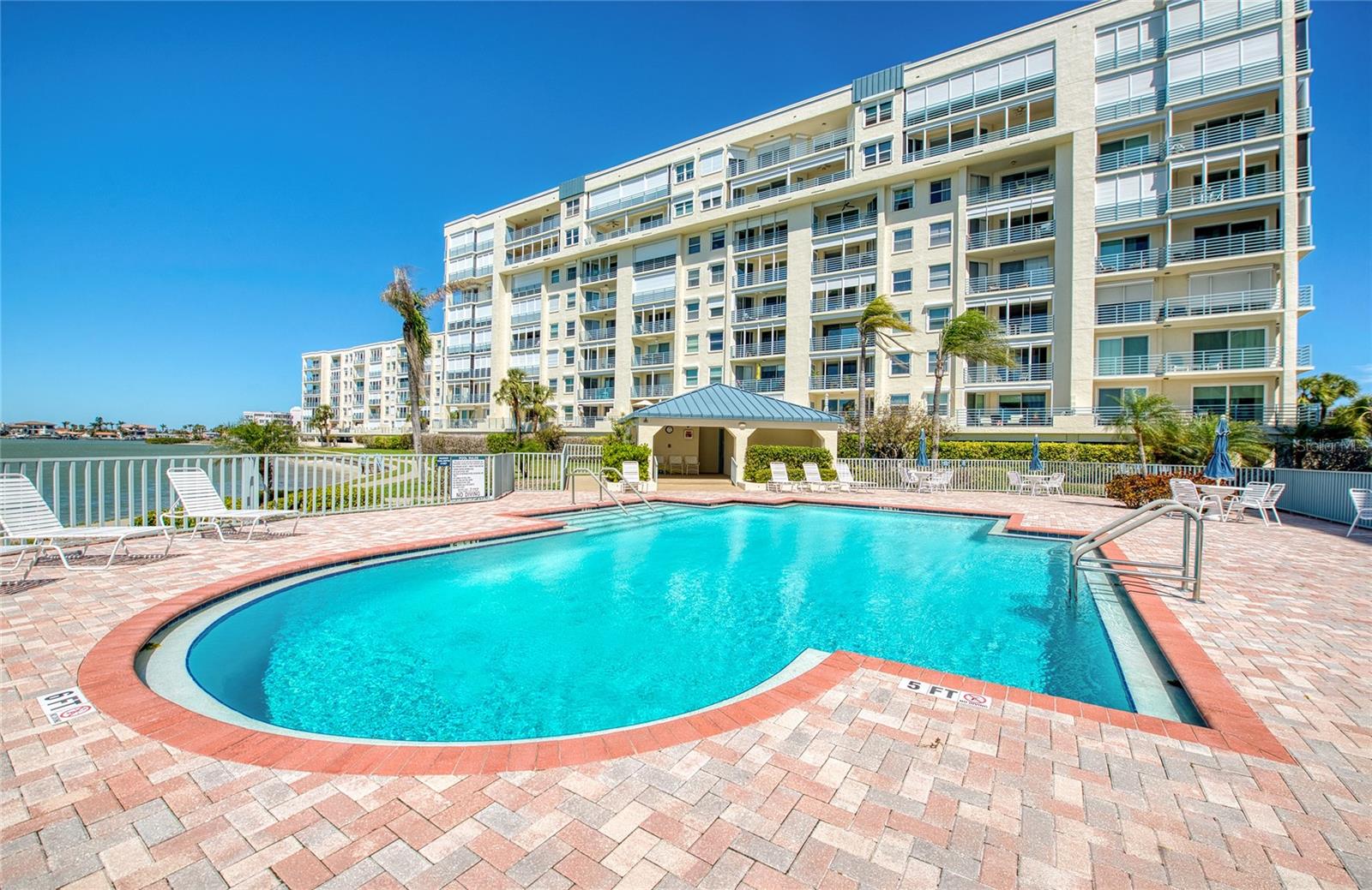 Image 36 of 54 For 7974 Sailboat Key Boulevard S 603