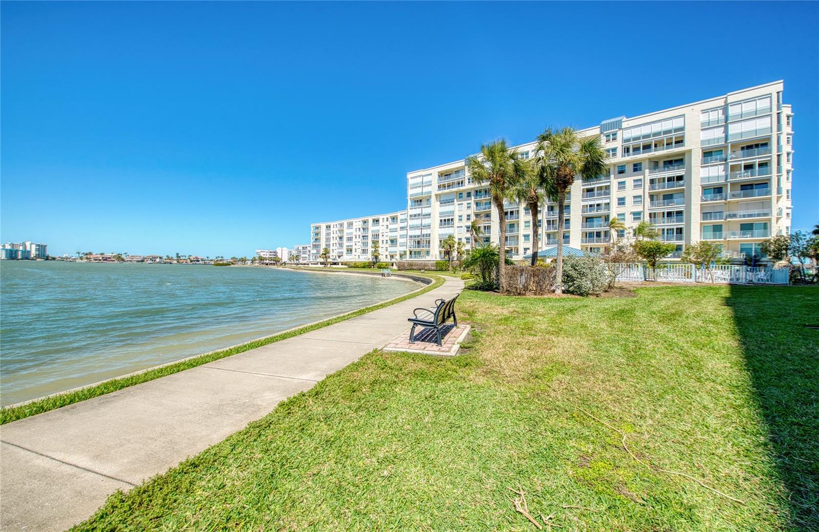 Image 40 of 54 For 7974 Sailboat Key Boulevard S 603