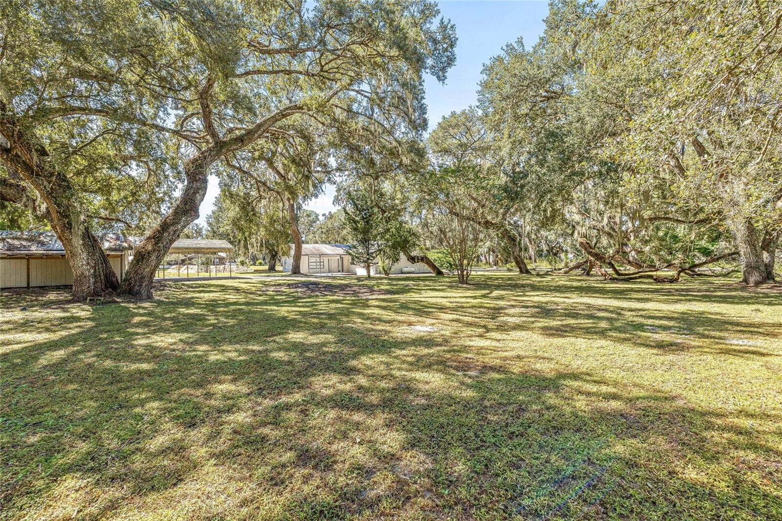 Image 33 of 40 For 5164 Lakewood Drive