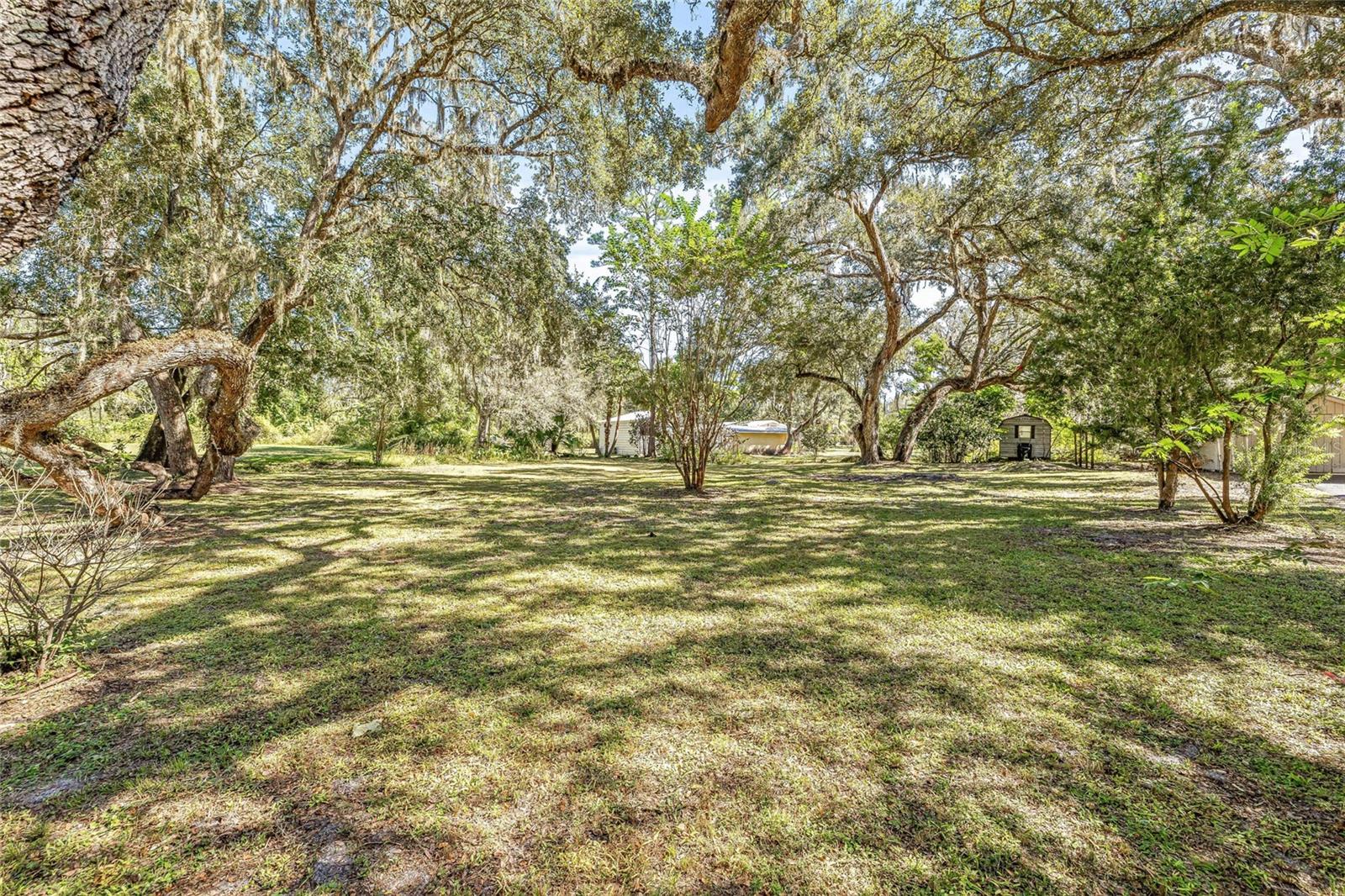 Image 34 of 40 For 5164 Lakewood Drive