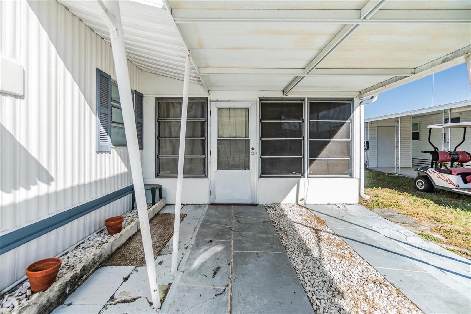 Image 8 of 38 For 37021 Sandra Avenue