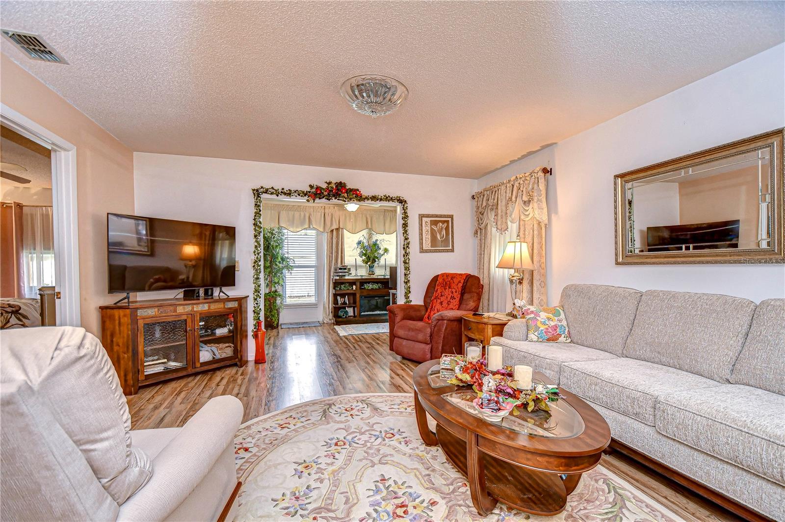 Image 18 of 59 For 38351 Ironwood Place