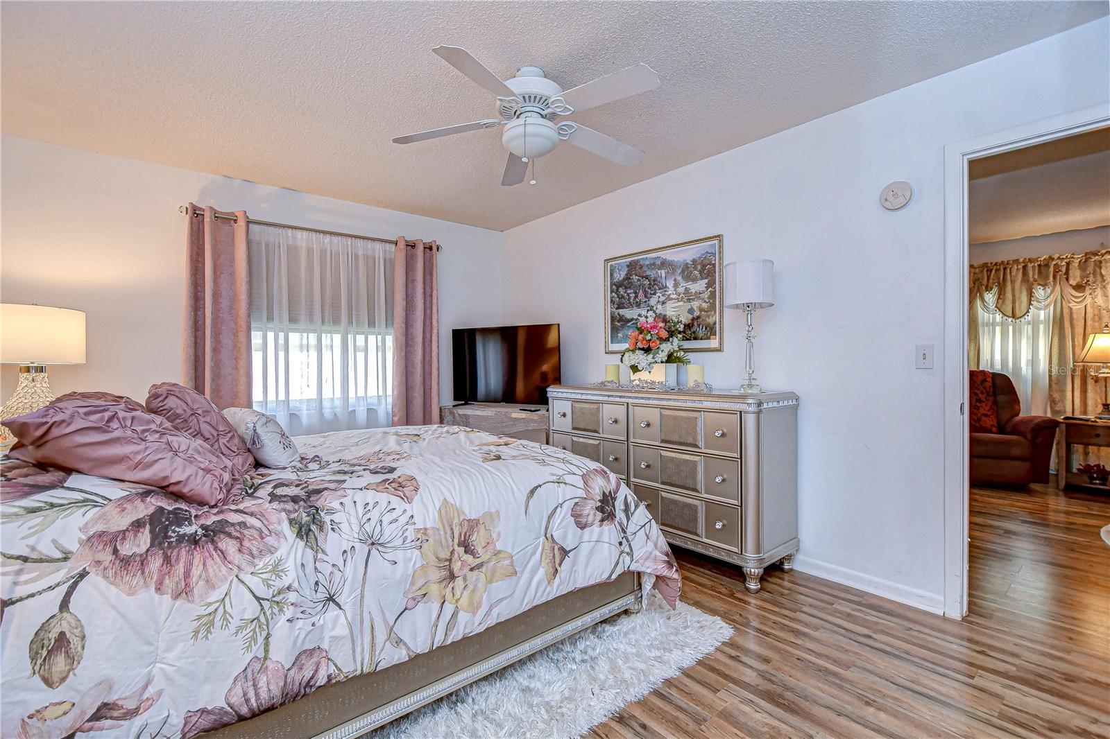 Image 29 of 59 For 38351 Ironwood Place