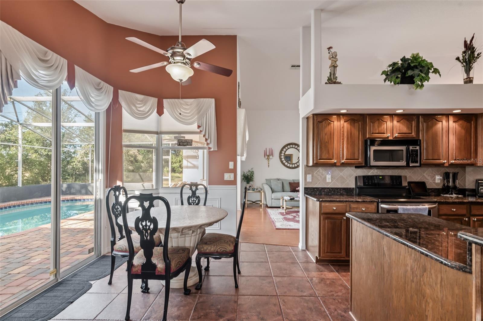 Image 17 of 72 For 12054 Conway Street