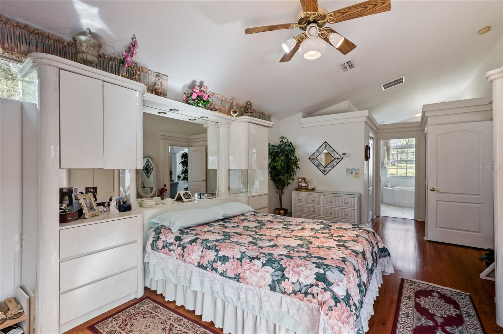 Image 30 of 72 For 12054 Conway Street