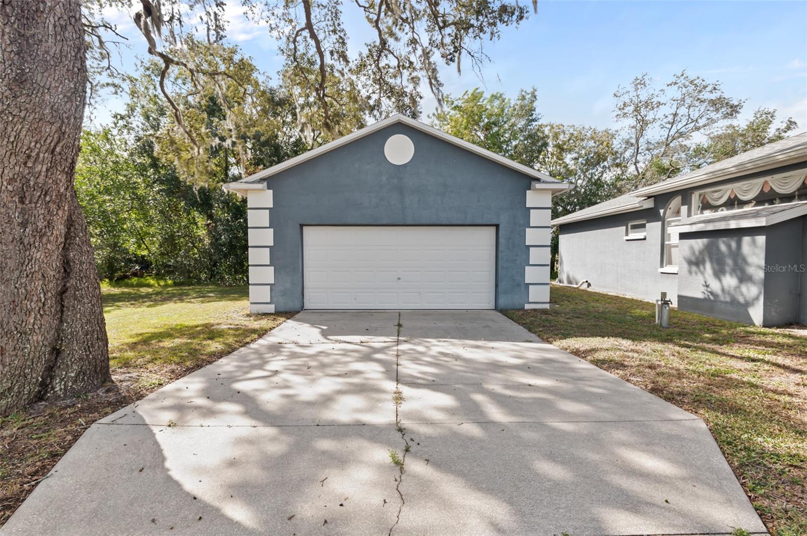 Image 4 of 72 For 12054 Conway Street