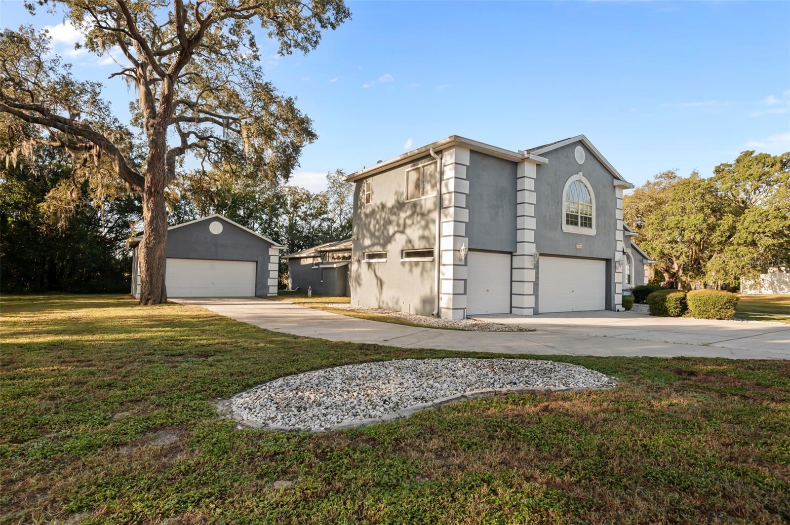 Image 5 of 72 For 12054 Conway Street