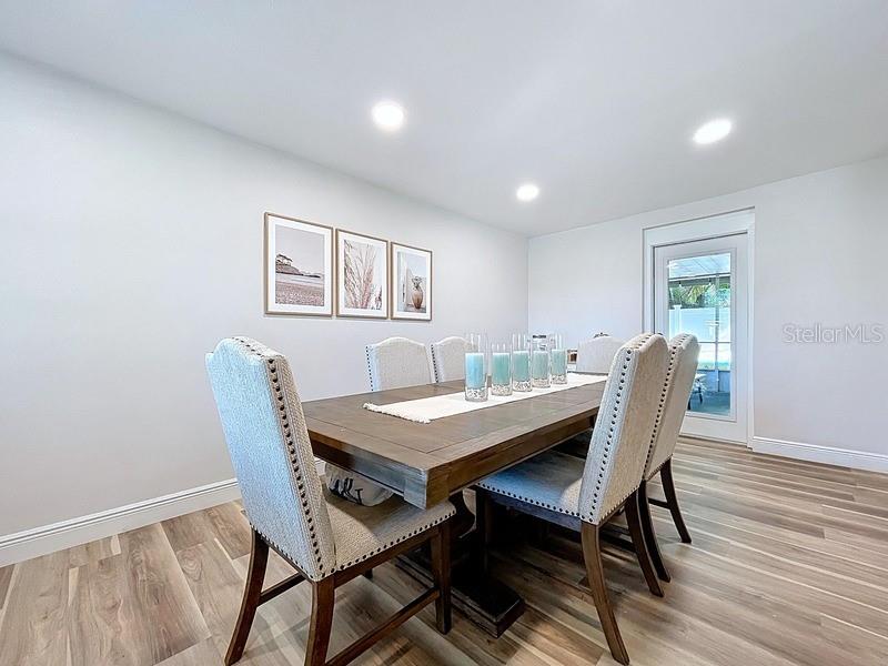 Image 10 of 37 For 3501 Paxton Avenue