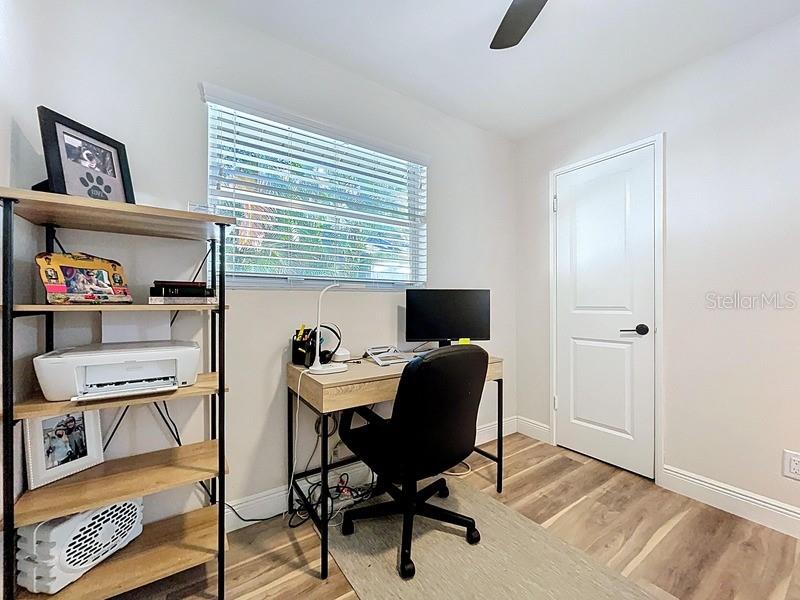 Image 25 of 37 For 3501 Paxton Avenue