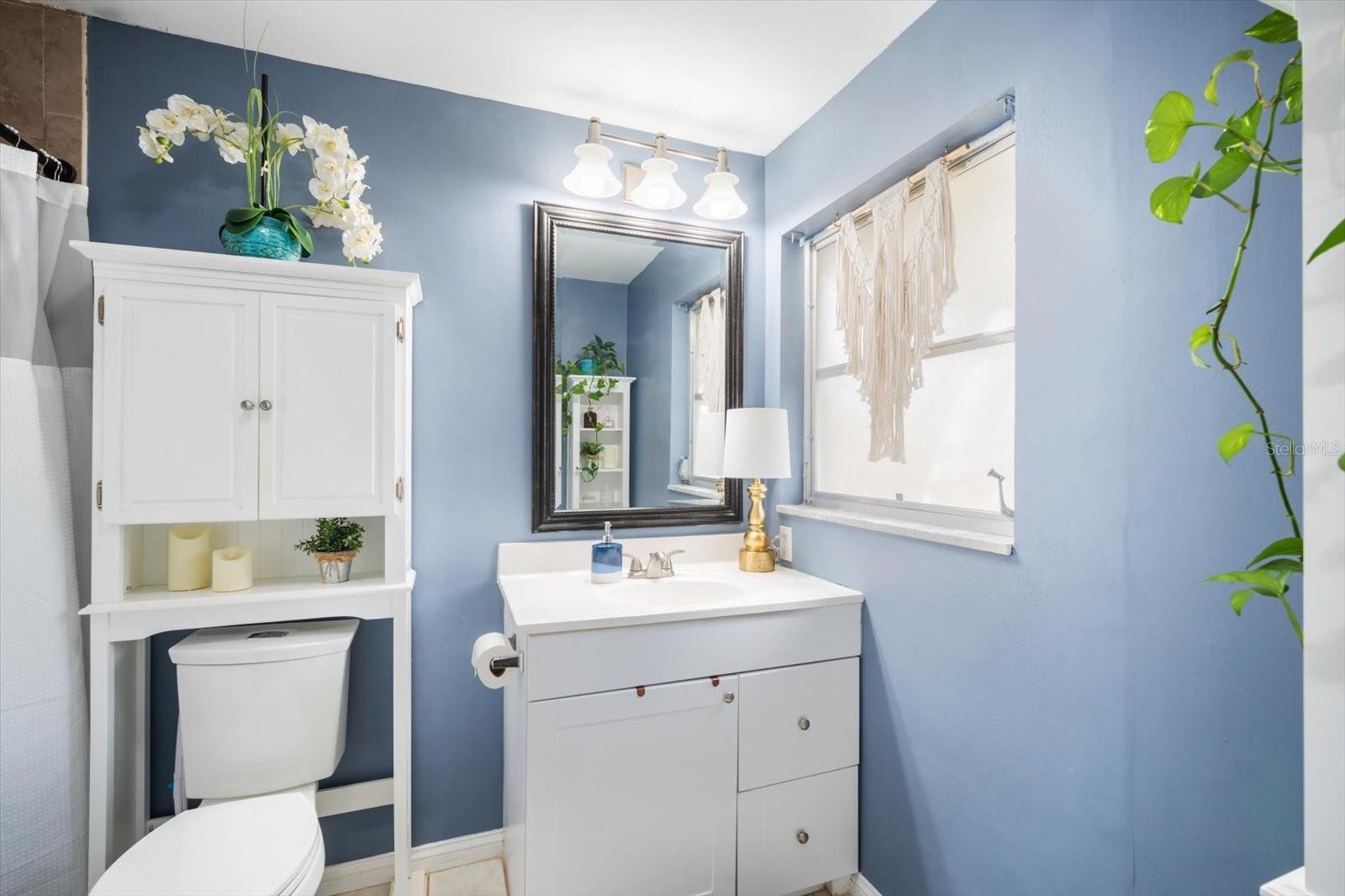 Image 10 of 24 For 1821 Bellemeade Drive