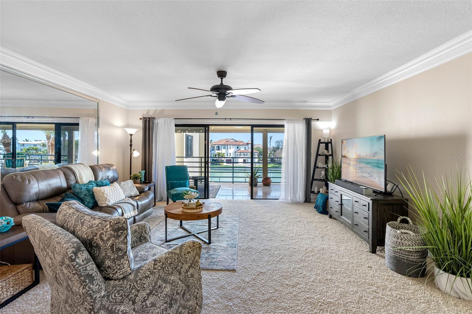 Image 27 of 73 For 363 Pinellas Bayway S 41