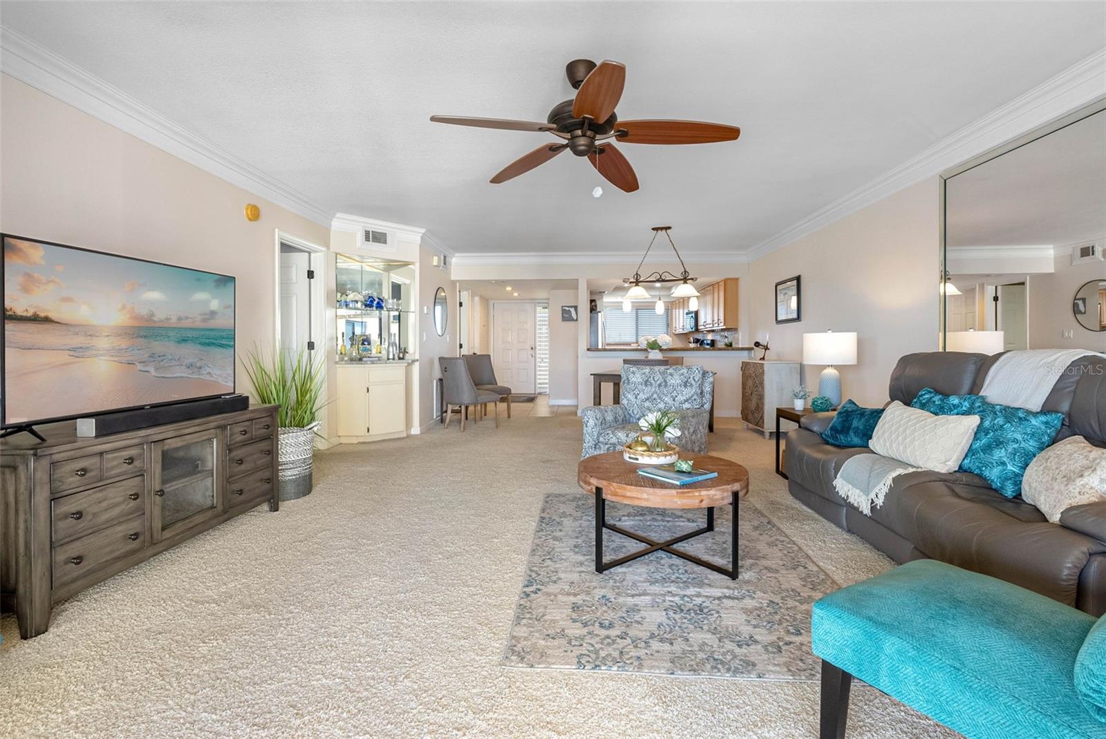 Image 29 of 73 For 363 Pinellas Bayway S 41