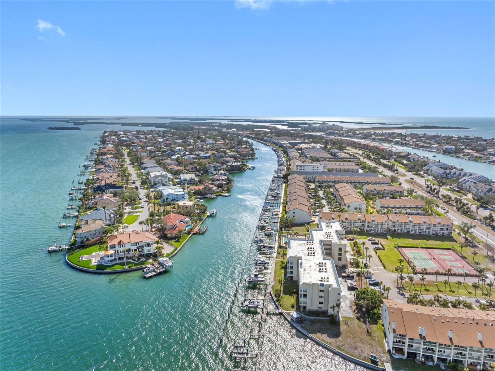 Image 67 of 73 For 363 Pinellas Bayway S 41