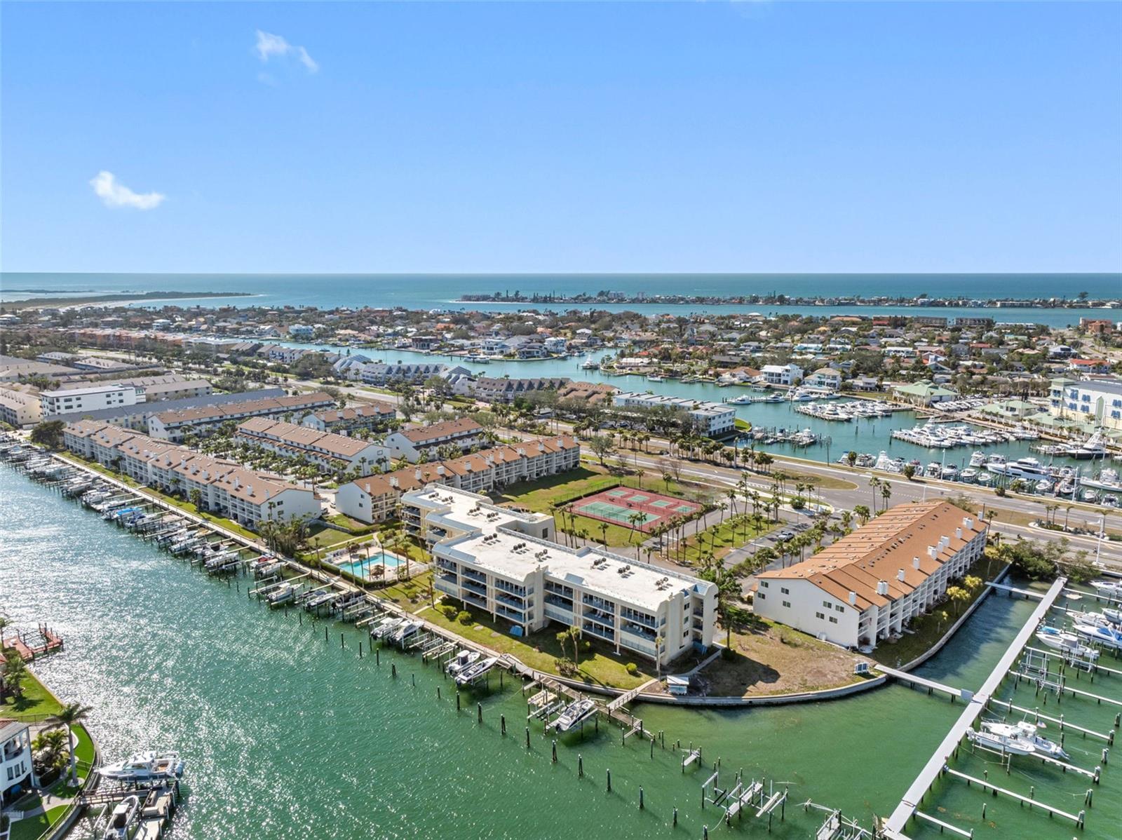 Image 68 of 73 For 363 Pinellas Bayway S 41