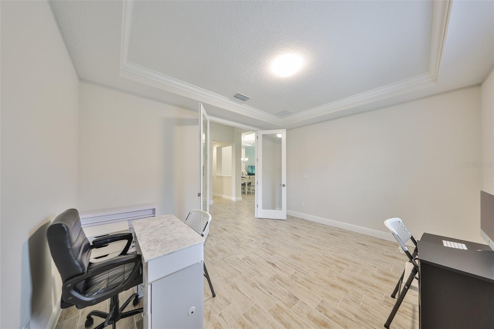 Image 19 of 51 For 13211 Twin Bridges Drive