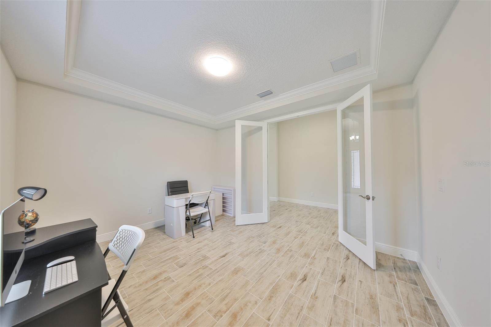 Image 20 of 51 For 13211 Twin Bridges Drive