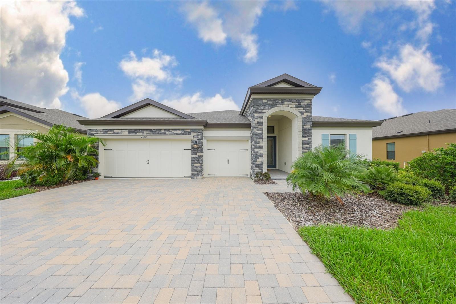 Image 4 of 51 For 13211 Twin Bridges Drive