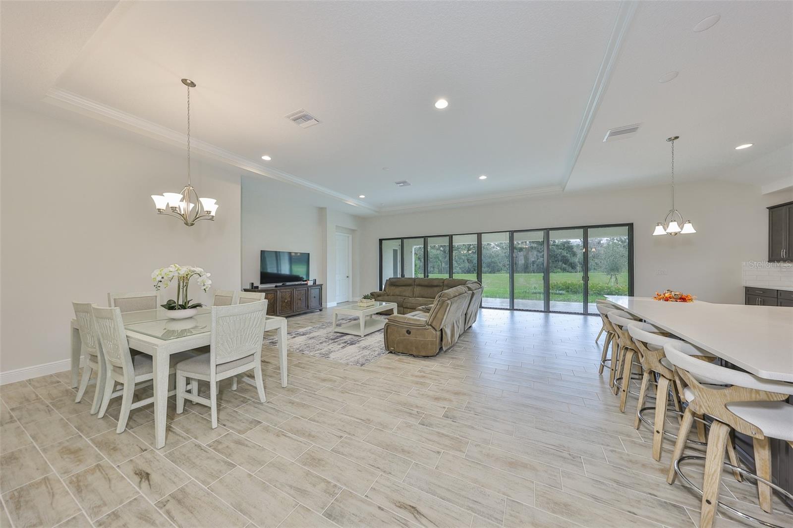 Image 8 of 51 For 13211 Twin Bridges Drive