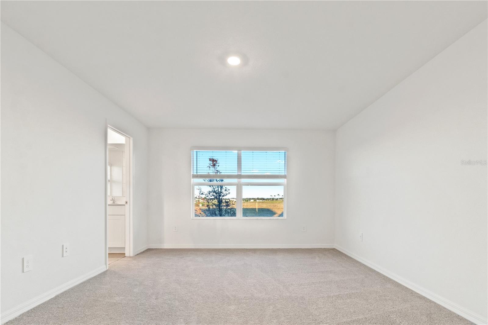 Image 14 of 31 For 9421 Cannon Beach Drive