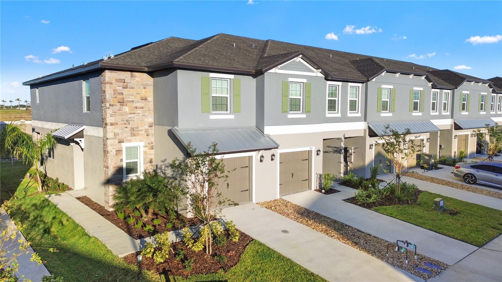 Image 3 of 31 For 9421 Cannon Beach Drive