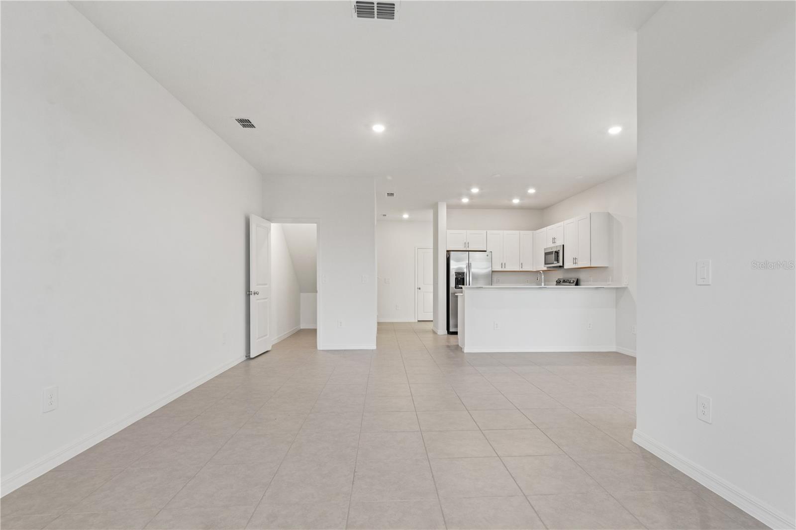 Image 9 of 31 For 9421 Cannon Beach Drive