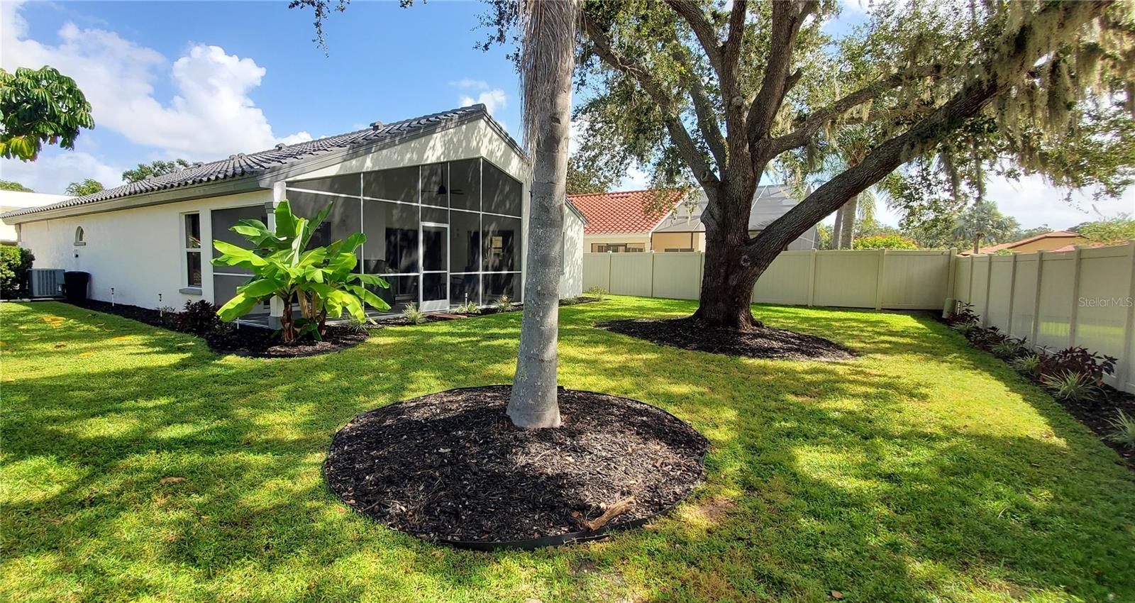 Image 6 of 28 For 5508 83rd Terrace E
