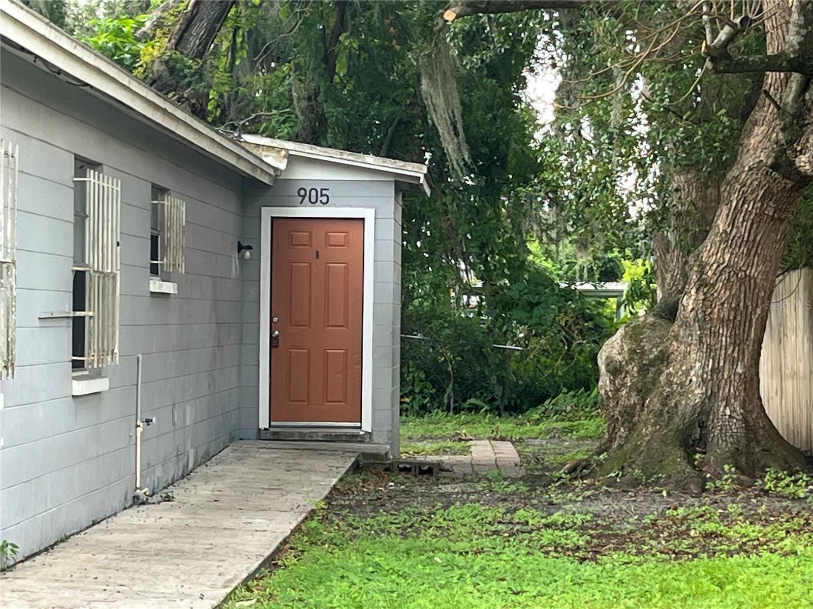 Image 2 of 8 For 905 Madison Street